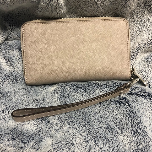 Michael Kors Handbag *grey* - Picture 7 of 8